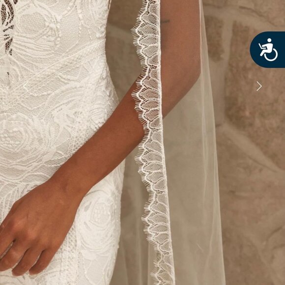 Grace Loves Lace Custom Wedding Gown & Veil SZ S-M NWOT - Picture 14 of 15